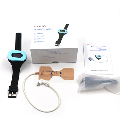 Wrist Pulse Oximeter With Atmospheric Pressure 86kPa - 106kPa Spo2 And Heart Rate